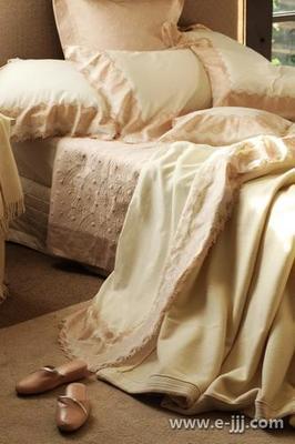 今夜，你是否也擁抱了裸睡的溫柔？